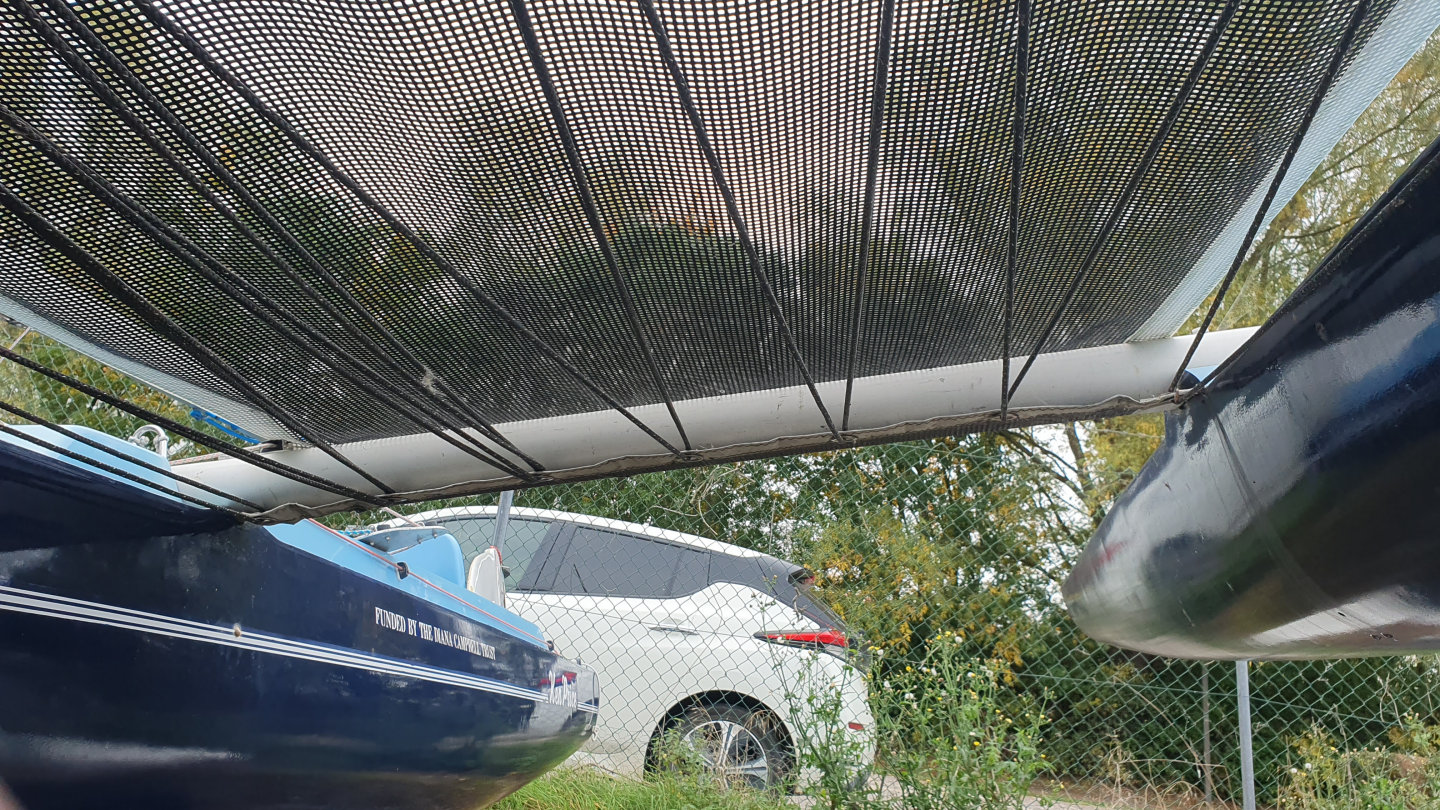 Challenger trampoline